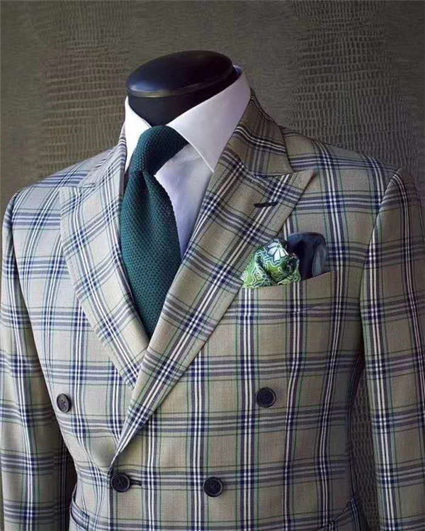 男款西服细节搭配